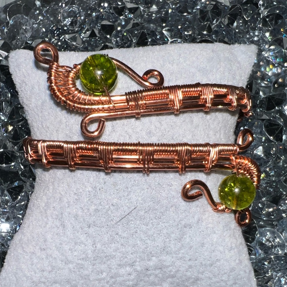 Gorgeous copper bracelet/Bangle cuff - adjustable for pretty much any si…